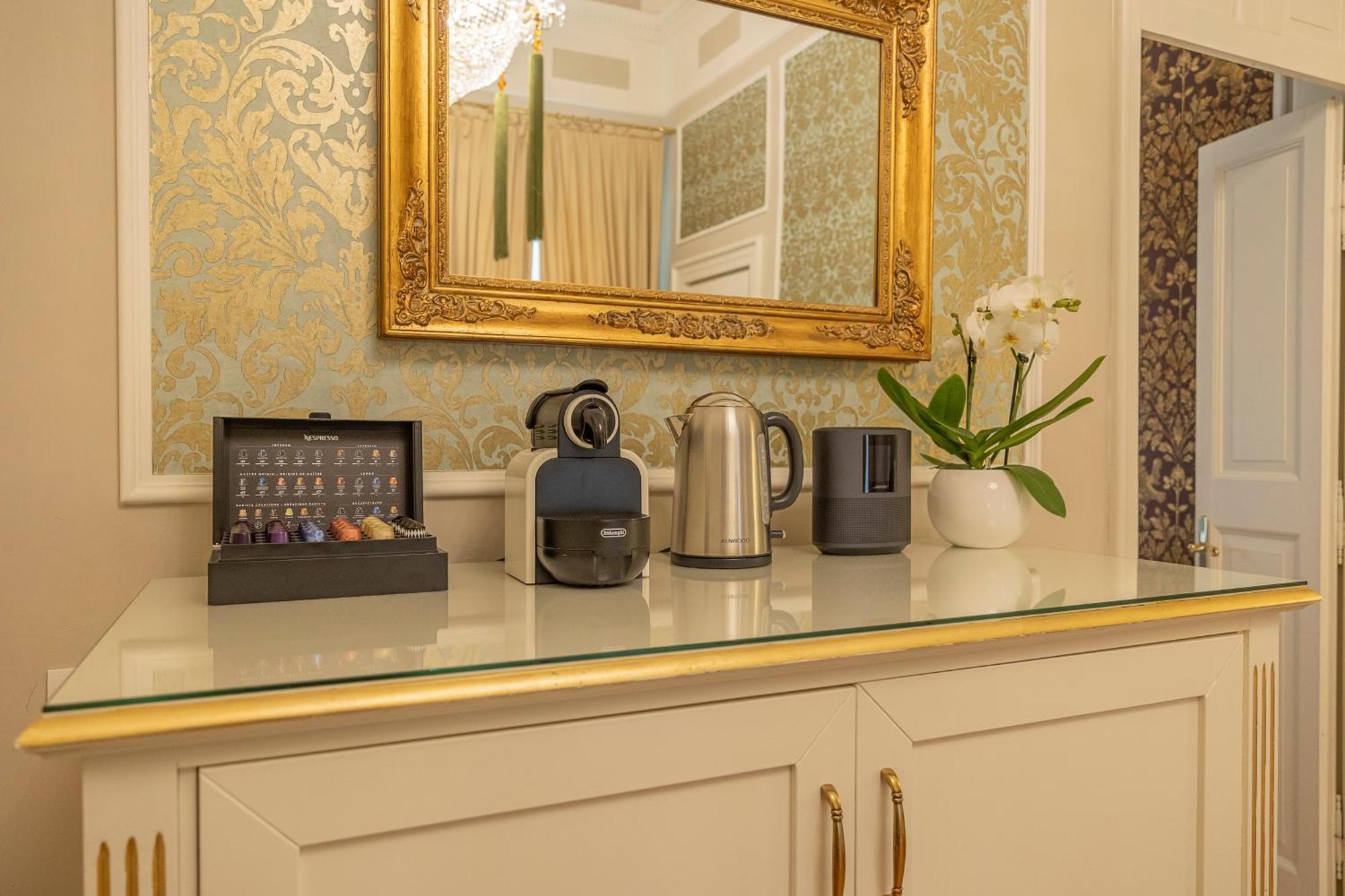 Palazzo Monga Boutique Guesthouse Verona Ngoại thất bức ảnh
