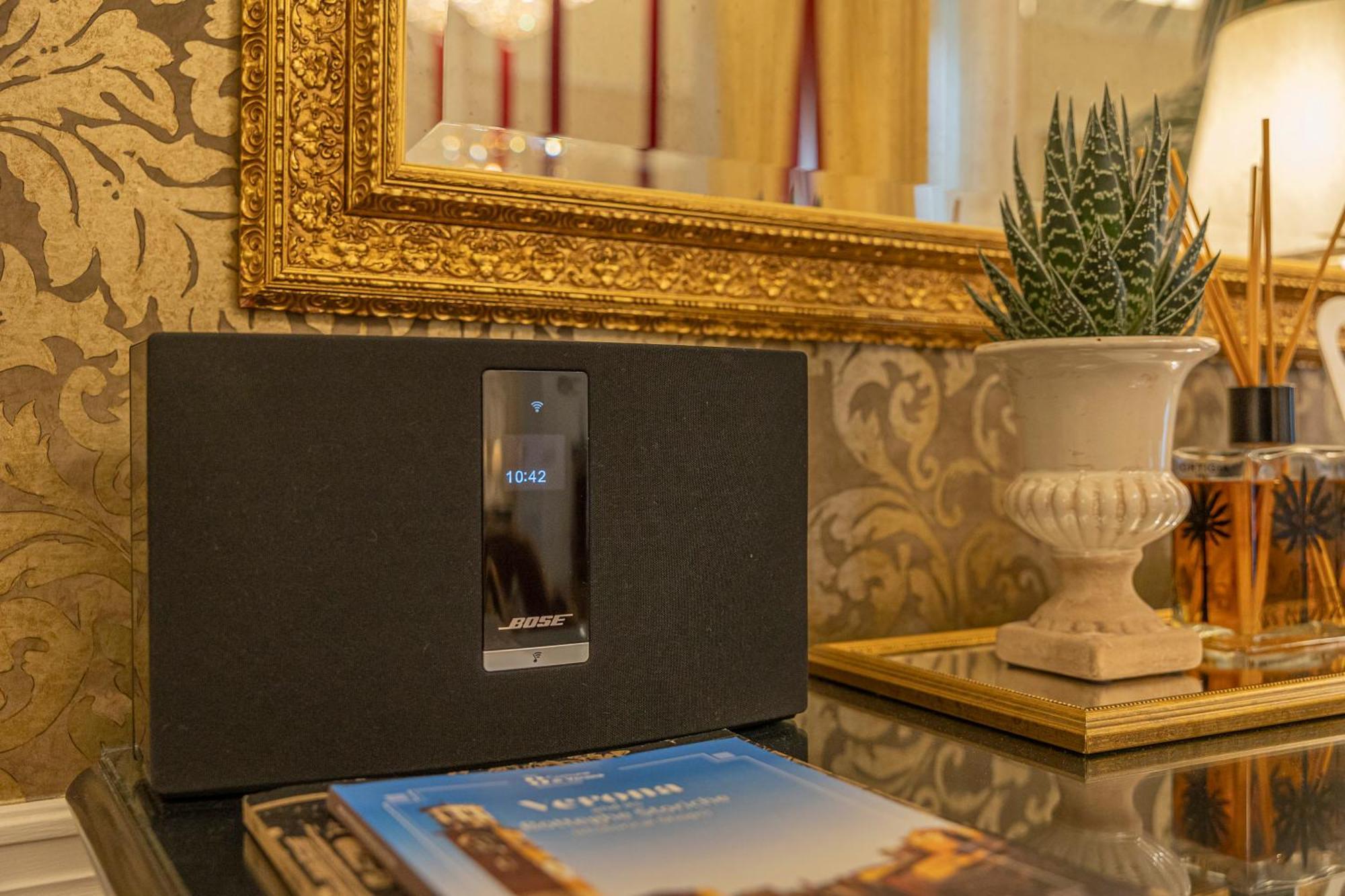 Palazzo Monga Boutique Guesthouse Verona Ngoại thất bức ảnh